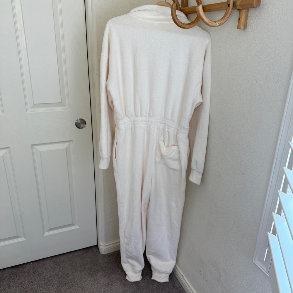 Fabletics Cozy Cord shearling Cream Zip-Up One Piece Soft Jumpsuit size L - Picture 5 of 8